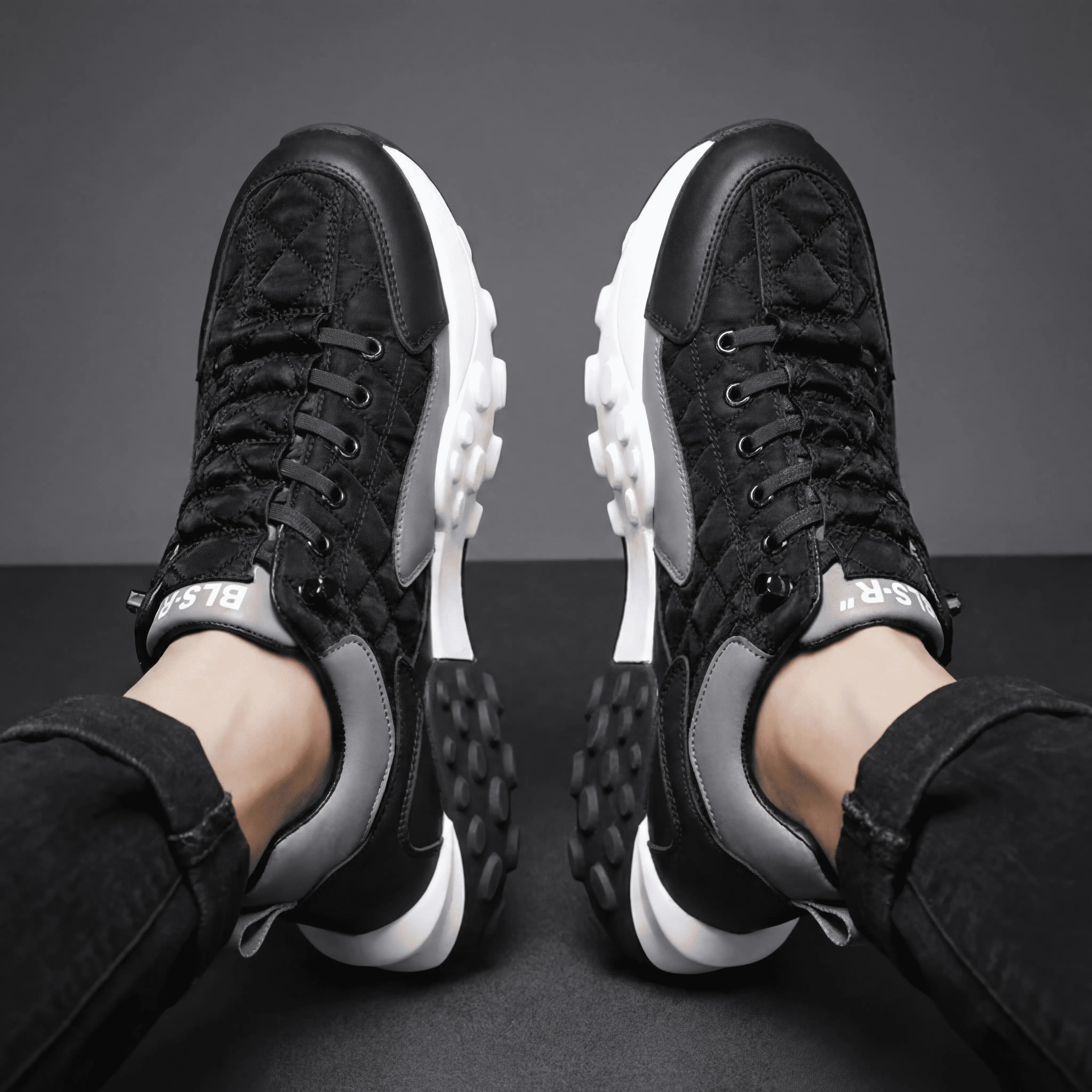 Durable & Comfortable Shoes - Air Cross