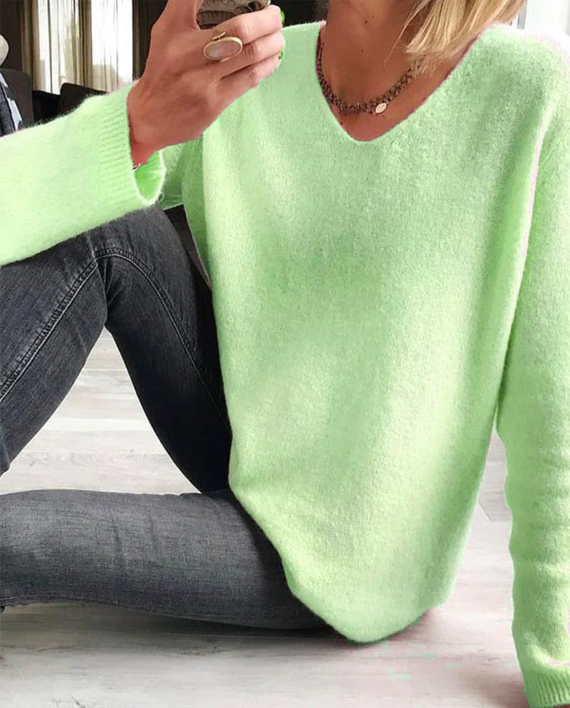 Ella Women's Chic Knitted Jumper
