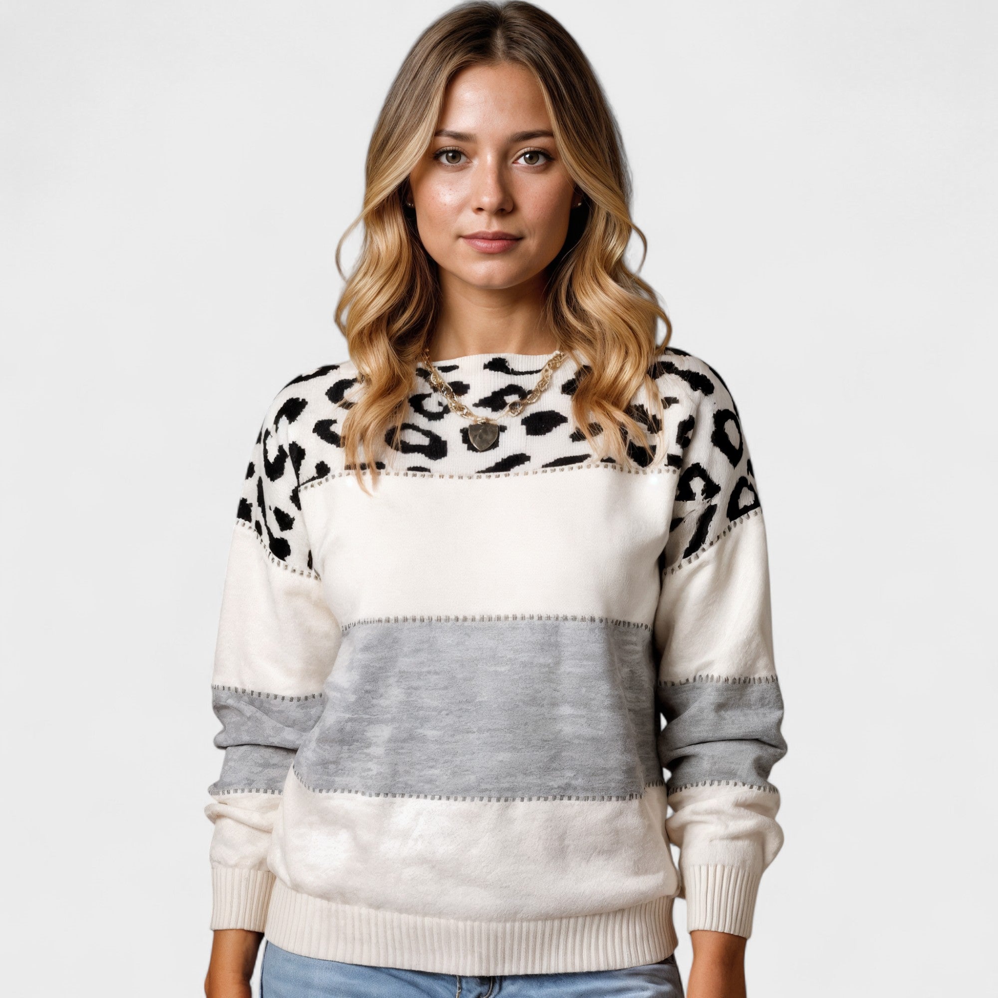 Selena Women's Leopard Knitted Jumper