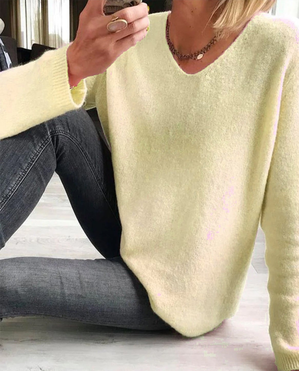 Ella Women's Chic Knitted Jumper