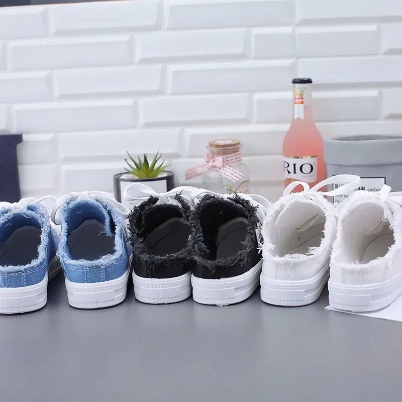 Women's Low-Top Sneakers - Trendy