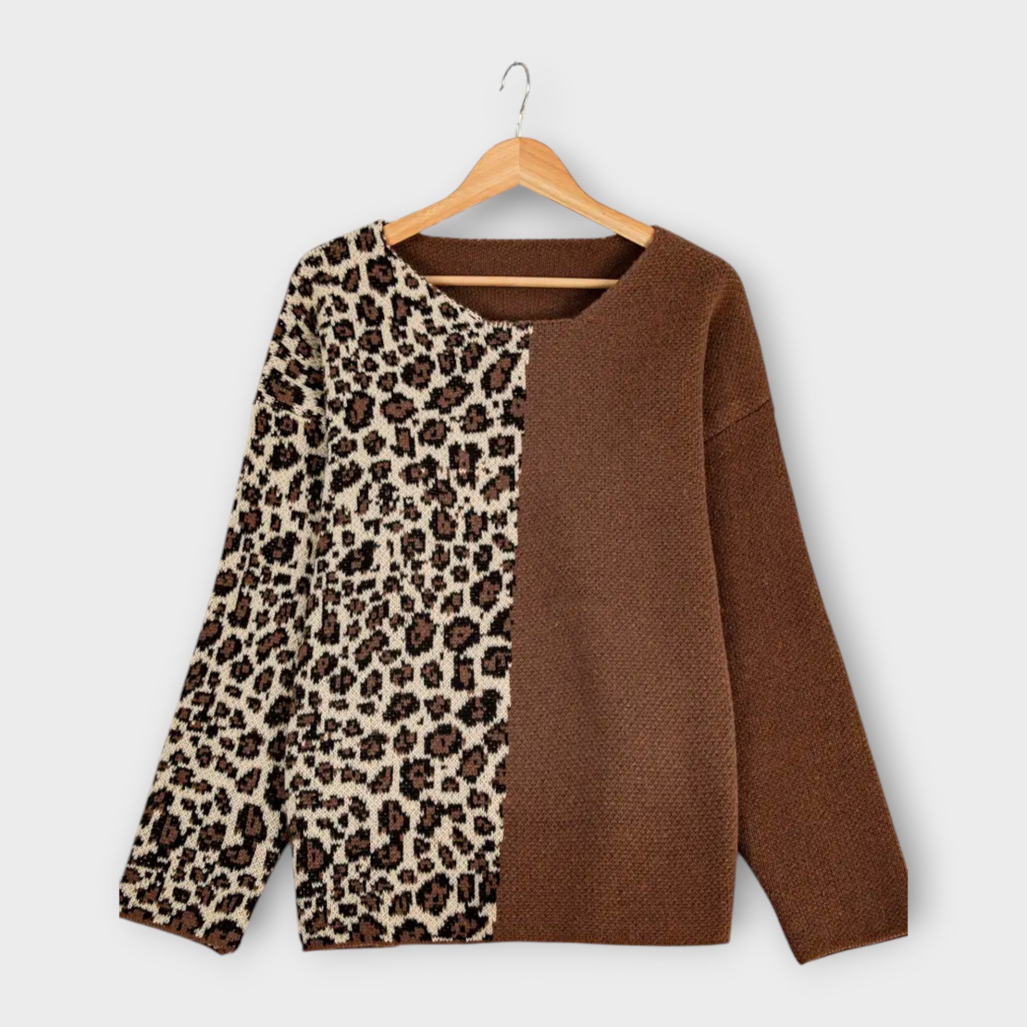 Isabella Women's Chic Leopard Jumper