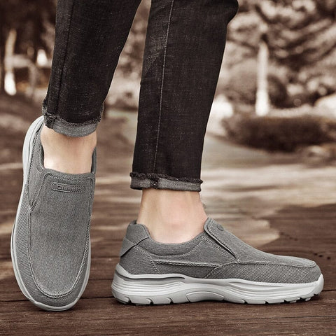 Men's Slip-On Sneakers - Comfort & Style