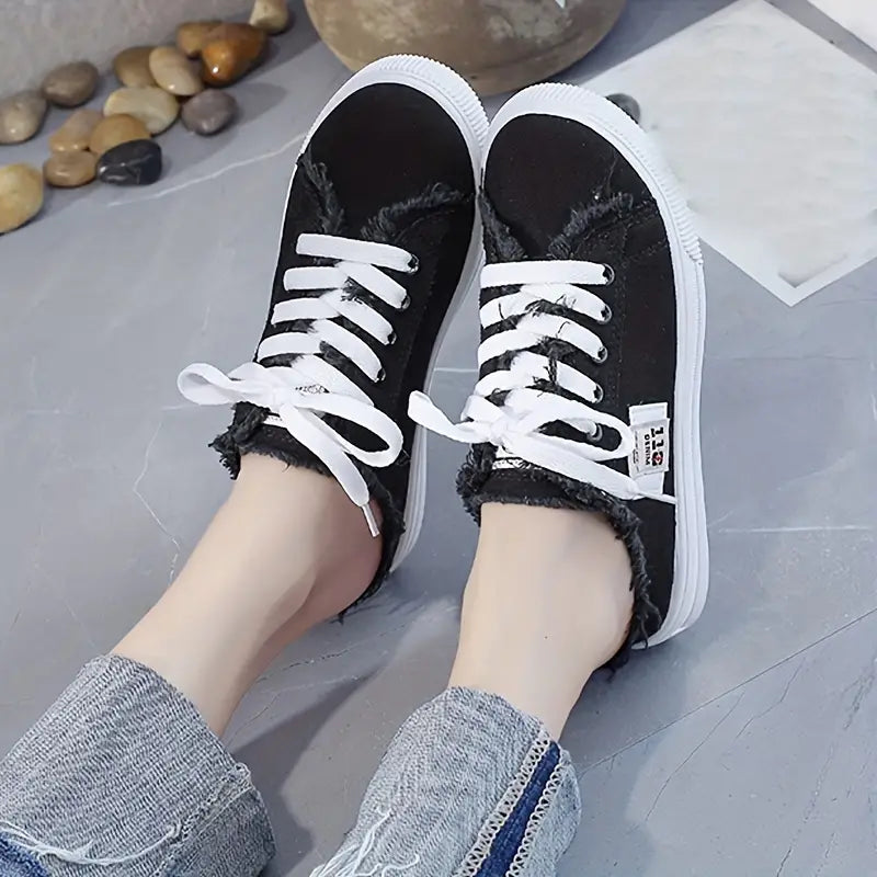 Women's Low-Top Sneakers - Trendy